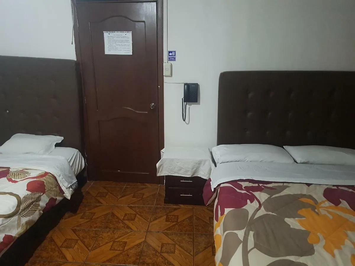 Hostal Ajavi Del Sur Quito Ecuador