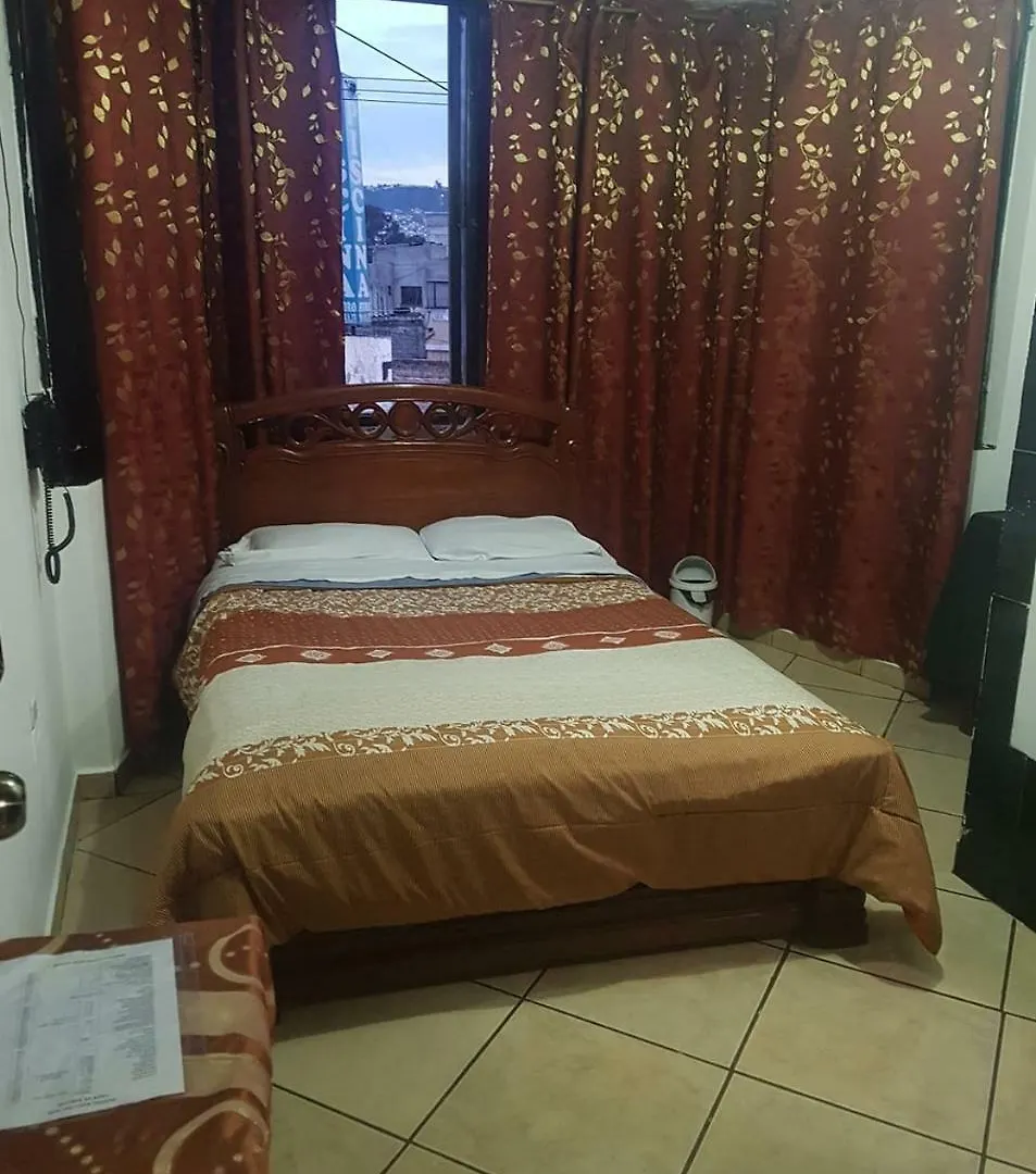 Hostal Ajavi Del Sur Quito Pensjonat